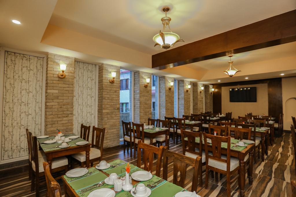 Da Yatra Courtyard Hotel Pokhara Eksteriør billede