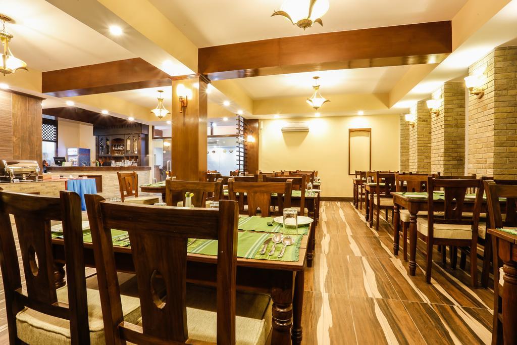 Da Yatra Courtyard Hotel Pokhara Eksteriør billede