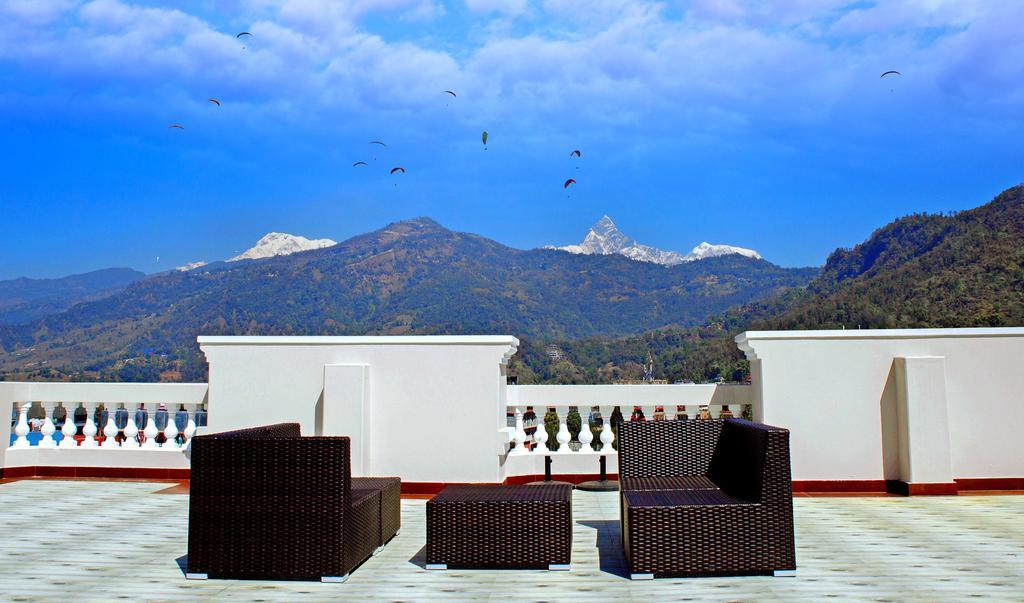 Da Yatra Courtyard Hotel Pokhara Eksteriør billede