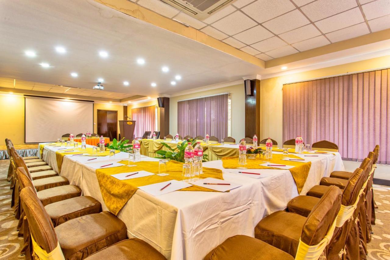 Da Yatra Courtyard Hotel Pokhara Eksteriør billede