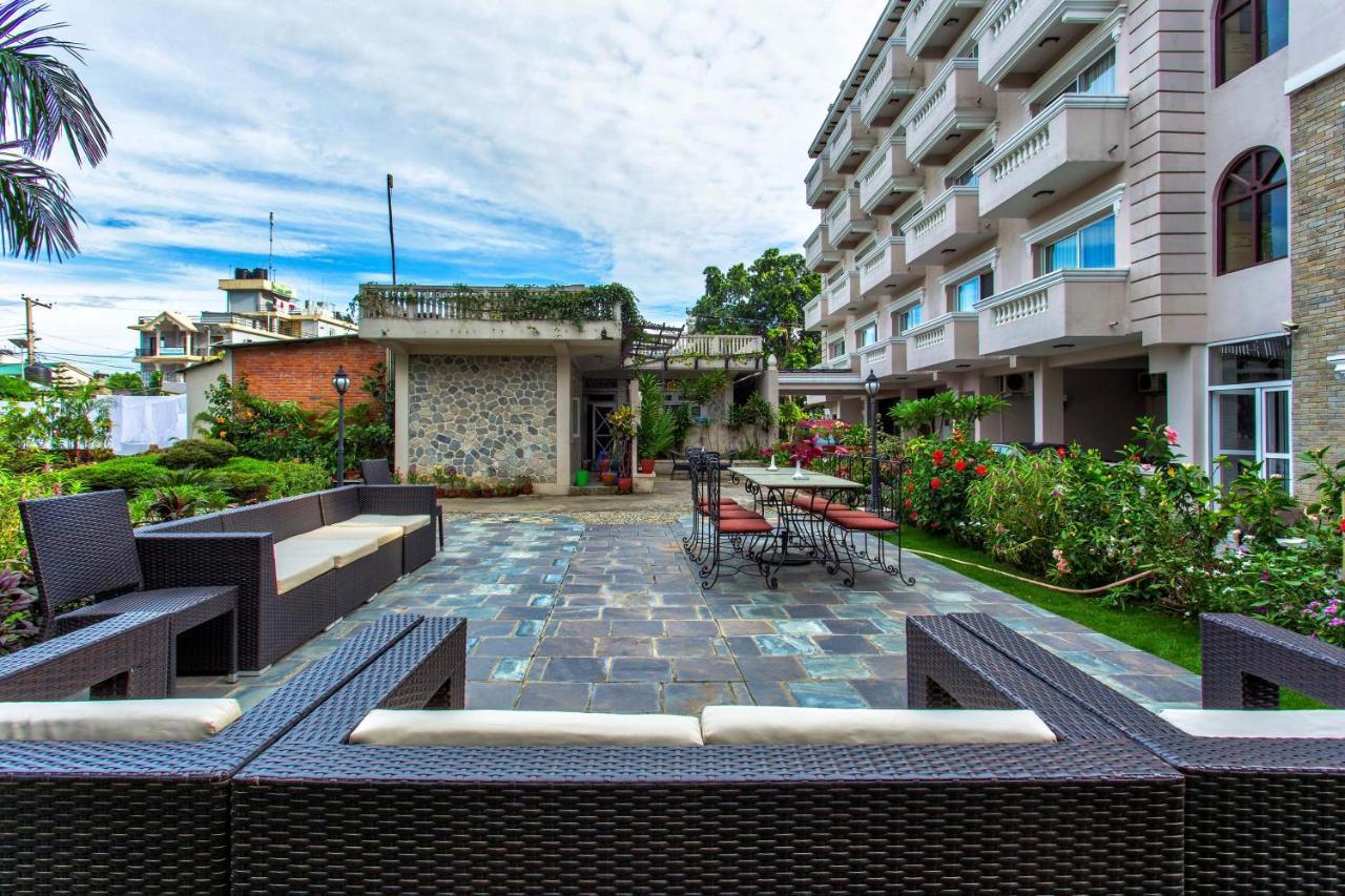 Da Yatra Courtyard Hotel Pokhara Eksteriør billede