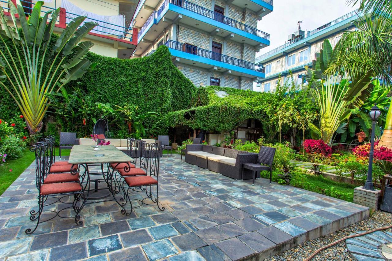 Da Yatra Courtyard Hotel Pokhara Eksteriør billede