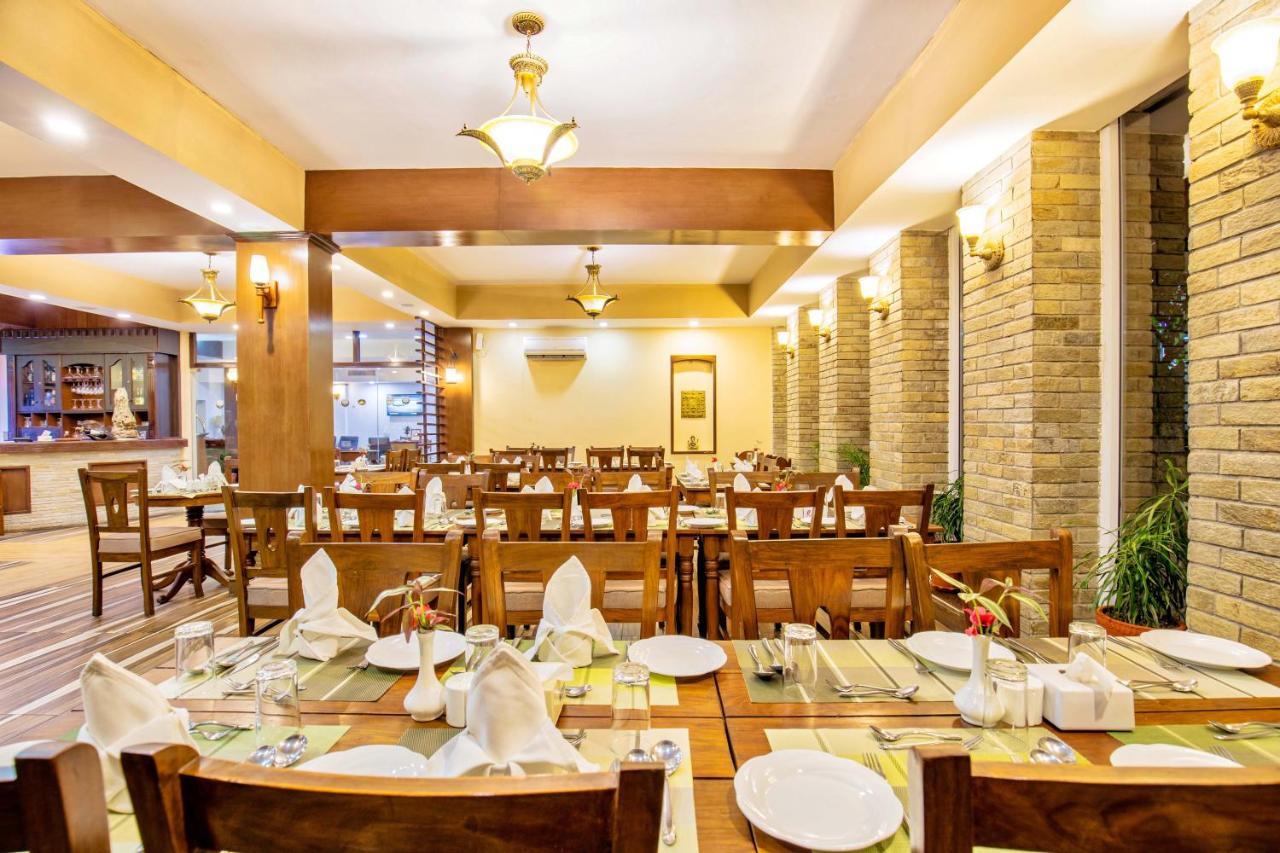 Da Yatra Courtyard Hotel Pokhara Eksteriør billede