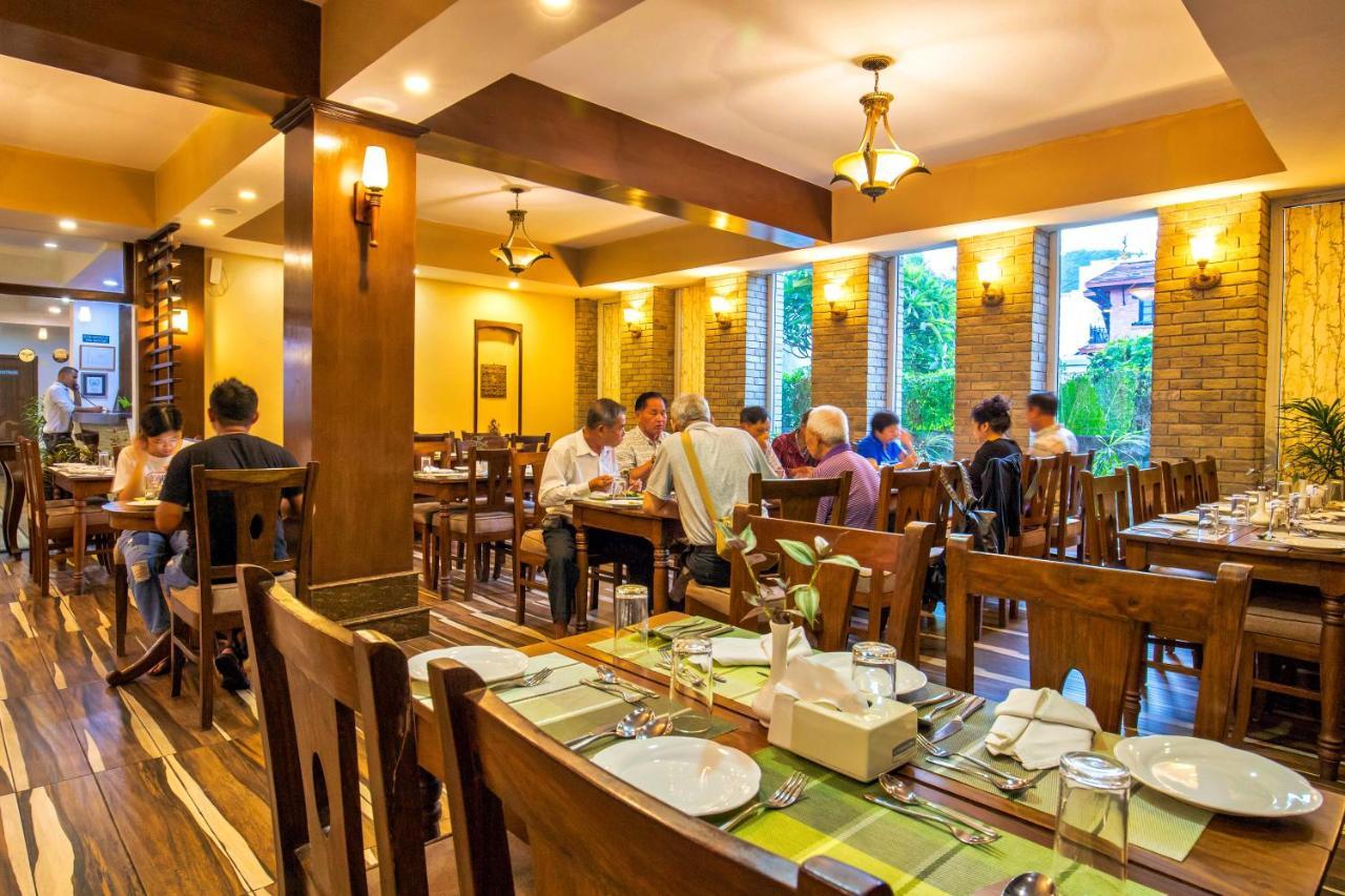 Da Yatra Courtyard Hotel Pokhara Eksteriør billede