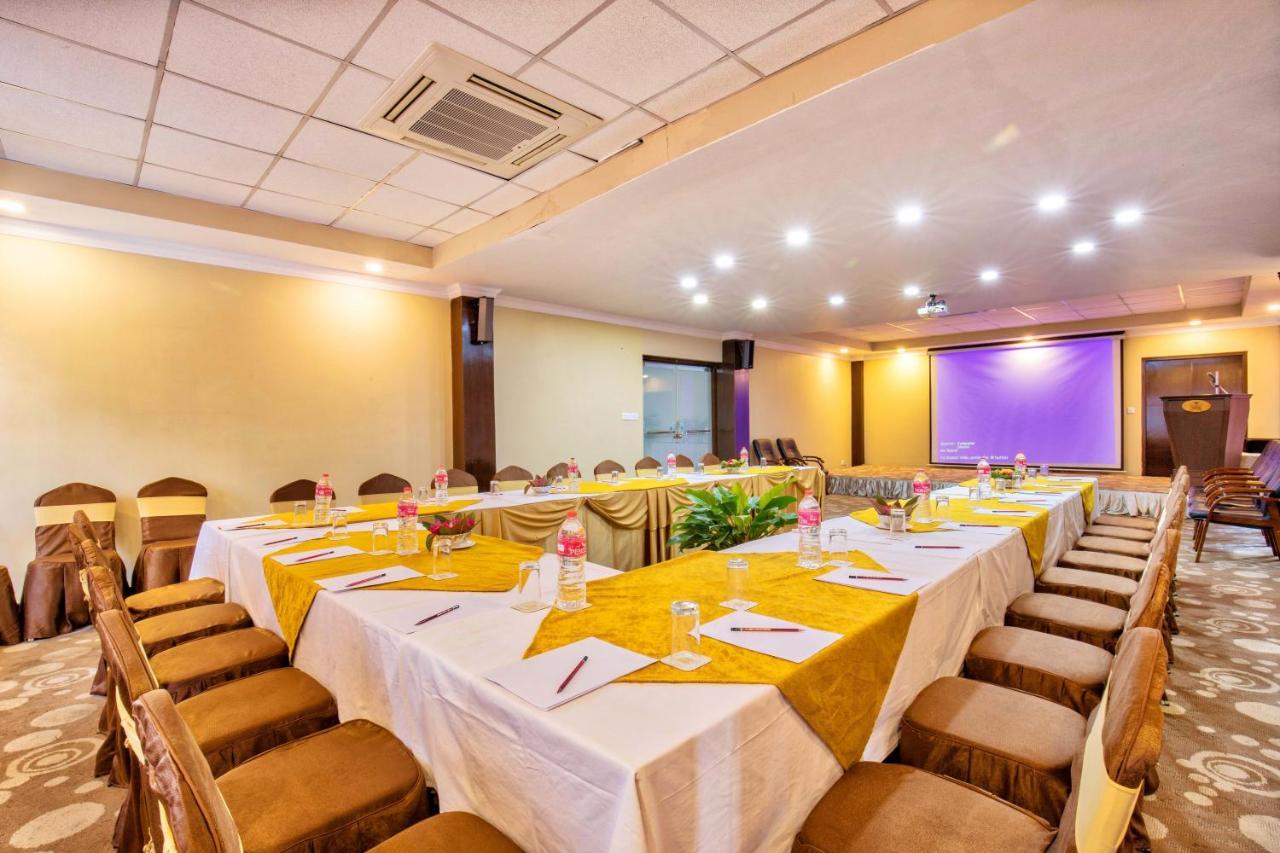 Da Yatra Courtyard Hotel Pokhara Eksteriør billede