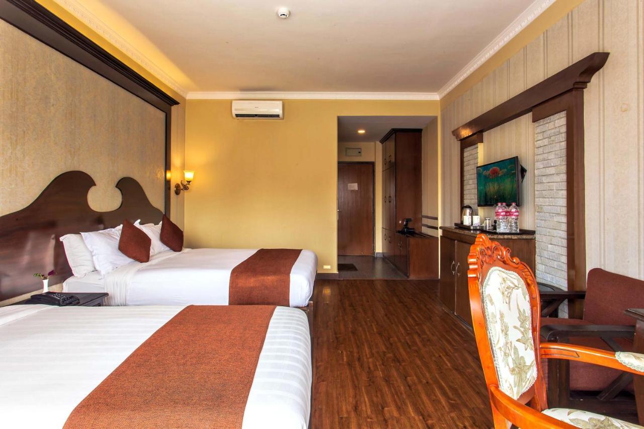 Da Yatra Courtyard Hotel Pokhara Eksteriør billede